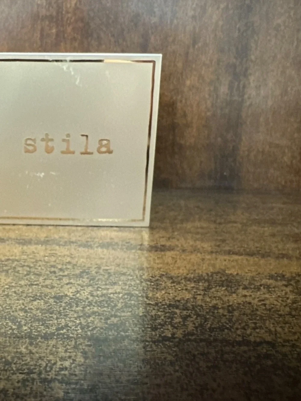 stila Heaven's Hue Highlighter Bronze Glow Pressed Powder 0.35 oz / 10 g